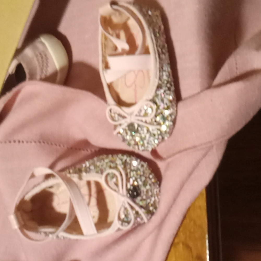 Dress shoes